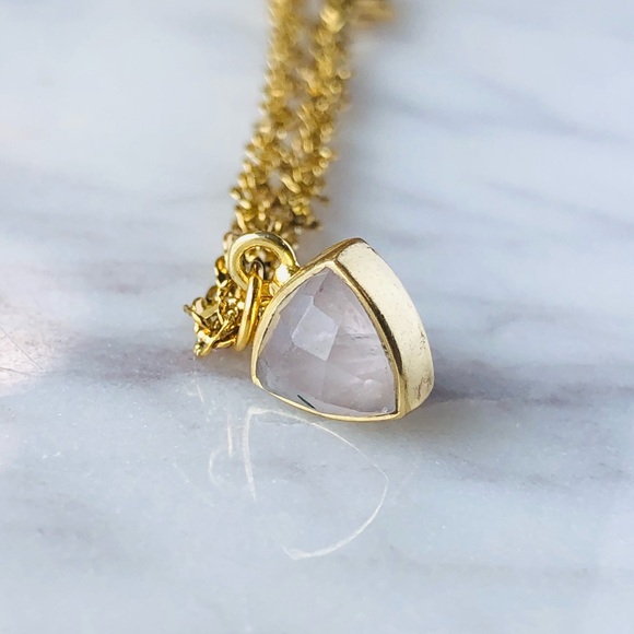 18K Gold Plated Rose Quartz Charm
Singapore Chain Bracelet - Picture 10 of 12